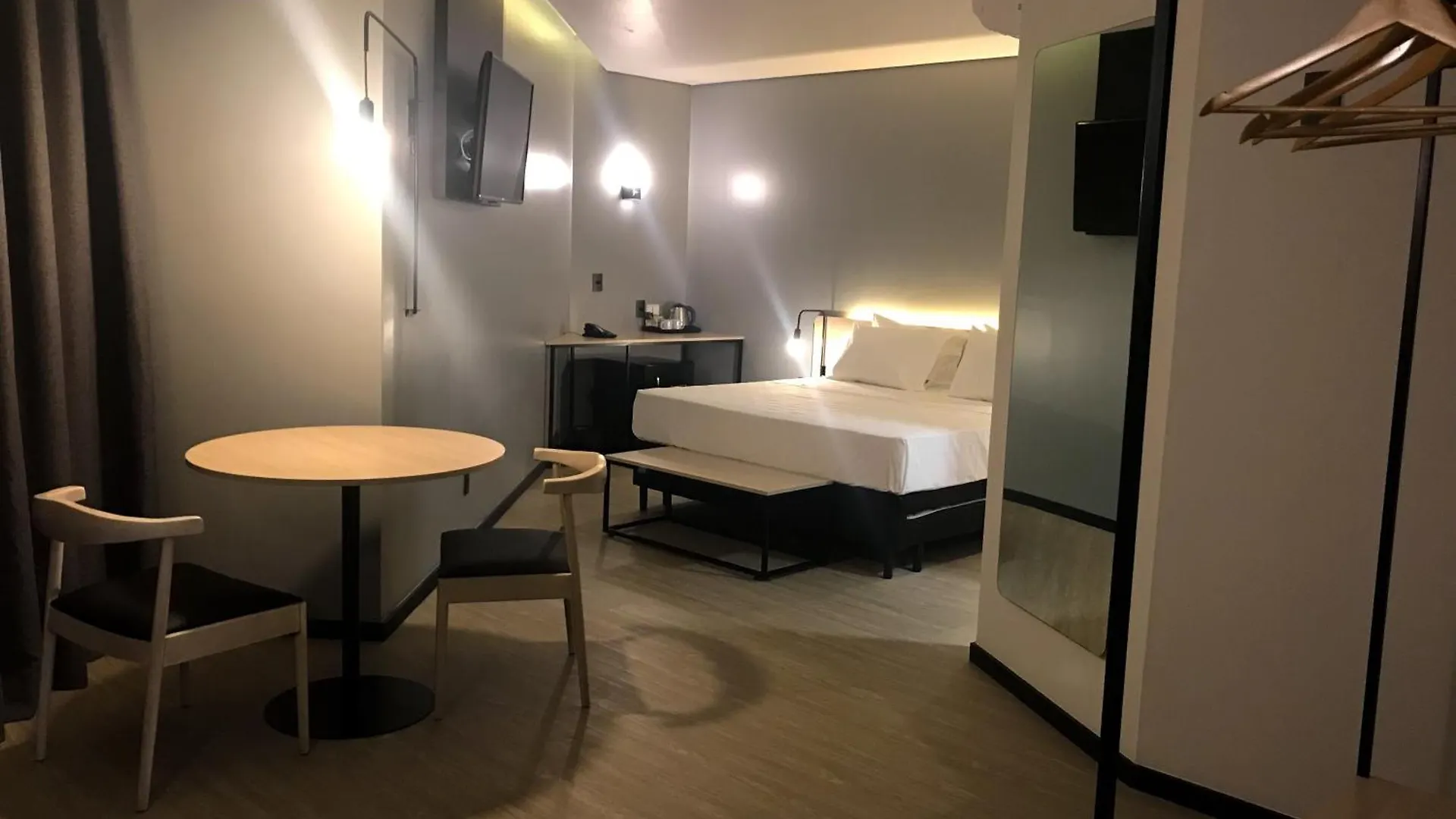 Naalt Hotel Жоинвили 4*,